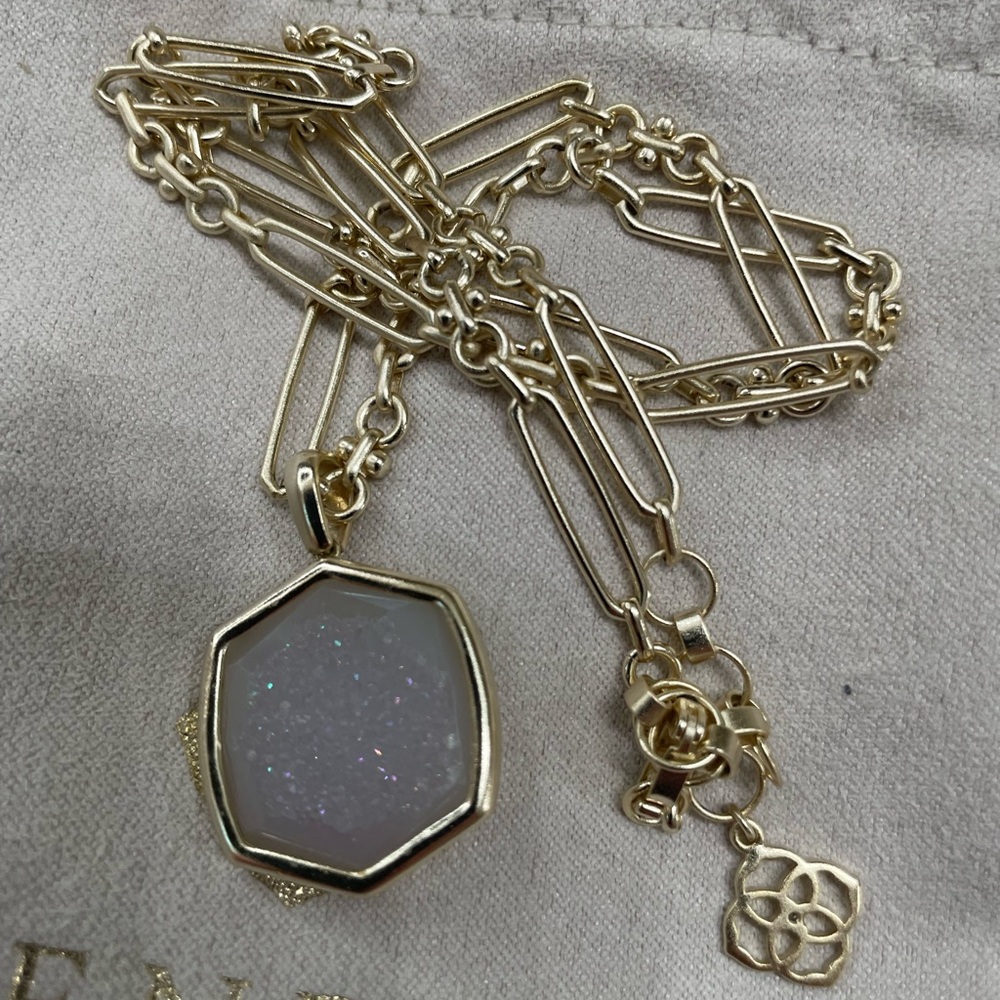 Kendra Scott Iridescent Drusy Pendant